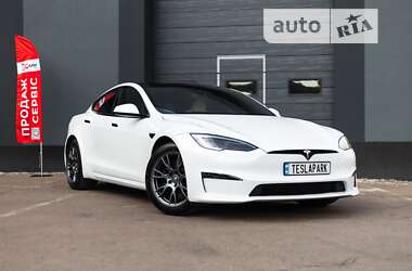 Лифтбек Tesla Model S 2022 в Киеве