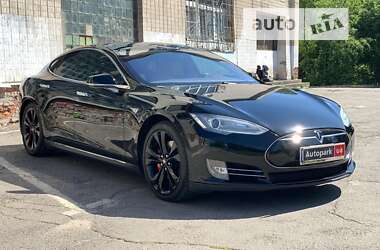 Лифтбек Tesla Model S 2013 в Виннице