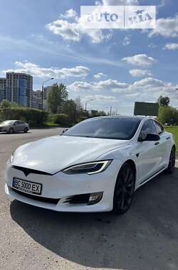 Лифтбек Tesla Model S 2020 в Львове