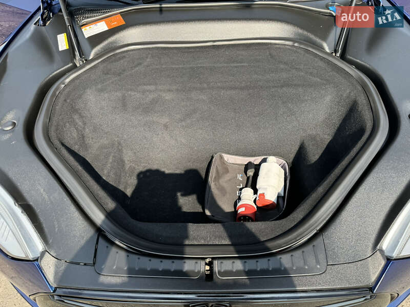 Ліфтбек Tesla Model S 2015 в Фастові фото 2 Ліфтбек Tesla Model S 2015 в Фастові