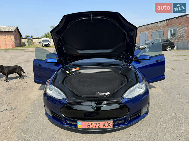 Ліфтбек Tesla Model S 2015 в Фастові фото 4 Ліфтбек Tesla Model S 2015 в Фастові