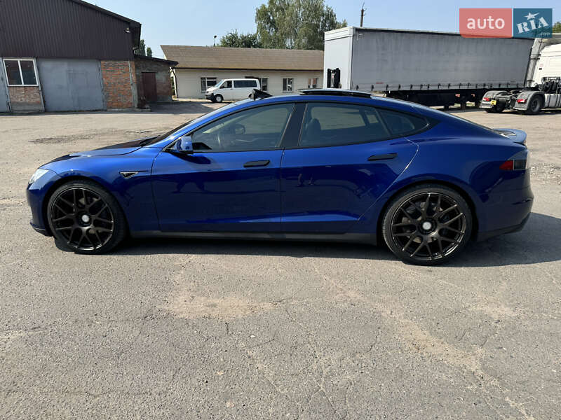 Ліфтбек Tesla Model S 2015 в Фастові фото 17 Ліфтбек Tesla Model S 2015 в Фастові