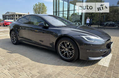 Лифтбек Tesla Model S 2023 в Львове