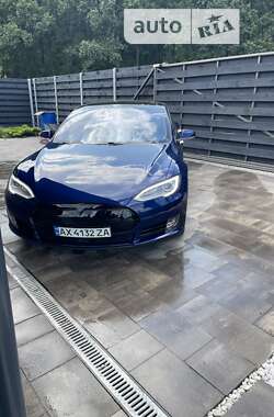 Лифтбек Tesla Model S 2015 в Харькове