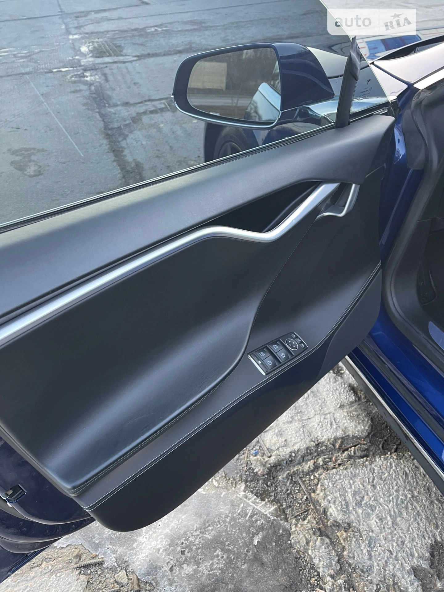 2015 Tesla Model S - мініатюра 14
