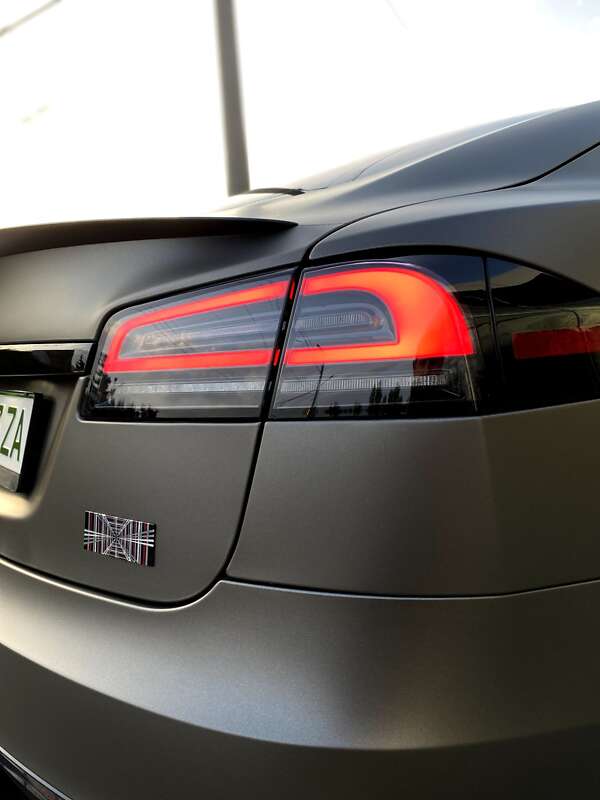 Ліфтбек Tesla Model S 2023 в Дніпрі фото 2 Ліфтбек Tesla Model S 2023 в Дніпрі