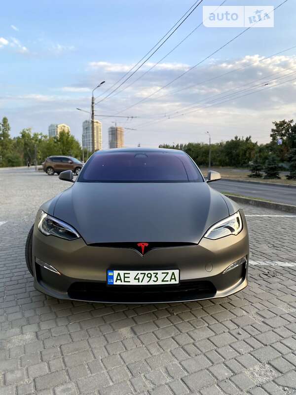 Лифтбек Tesla Model S 2023 в Днепре