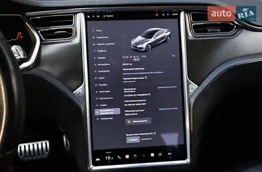 Tesla Model S 2013