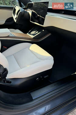 Лифтбек Tesla Model S 2021 в Ивано-Франковске