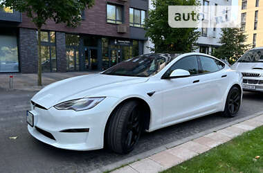 Лифтбек Tesla Model S 2022 в Киеве