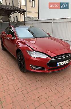Ліфтбек Tesla Model S 2013 в Києві