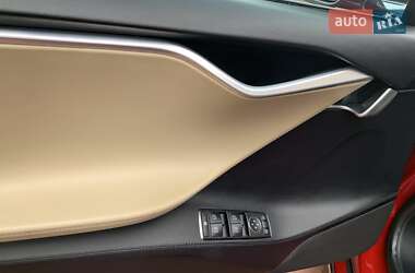 Лифтбек Tesla Model S 2013 в Киеве