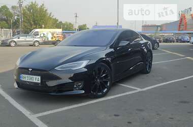 Ліфтбек Tesla Model S 2020 в Одесі