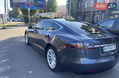 Лифтбек Tesla Model S 2019 в Одессе