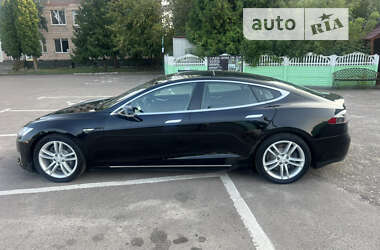 Ліфтбек Tesla Model S 2013 в 