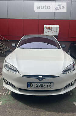 Лифтбек Tesla Model S 2012 в Полтаве