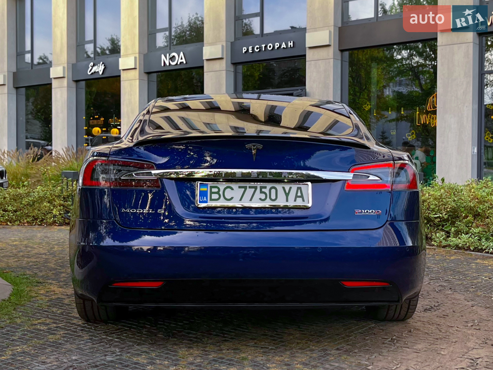 2016 Tesla Model S - мініатюра 10