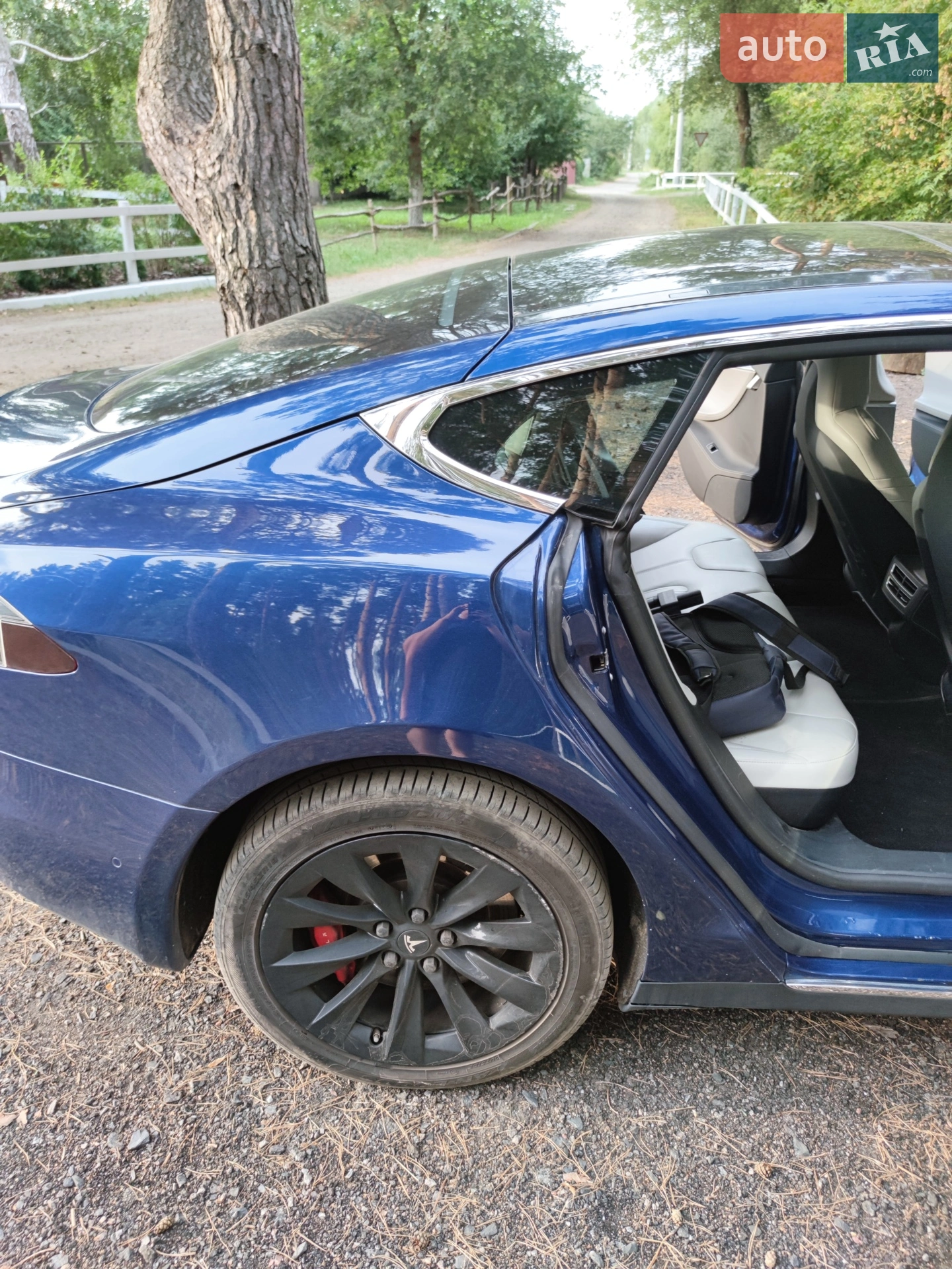 2015 Tesla Model S - мініатюра 13