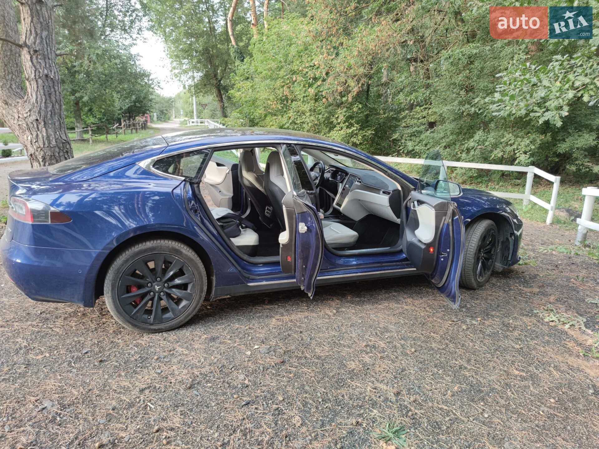 2015 Tesla Model S - мініатюра 17