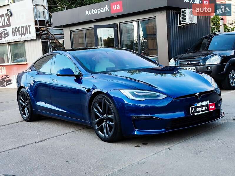 Лифтбек Tesla Model S 2022 в Харькове