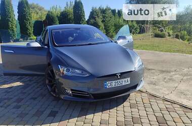 Лифтбек Tesla Model S 2012 в Черновцах