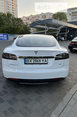 Лифтбек Tesla Model S 2013 в Хмельницком