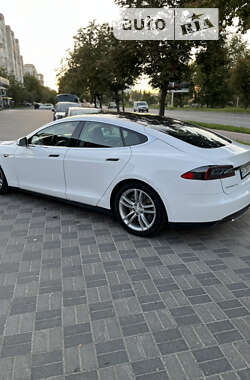 Лифтбек Tesla Model S 2013 в Хмельницком