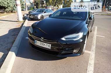 Лифтбек Tesla Model S 2017 в Ахтырке