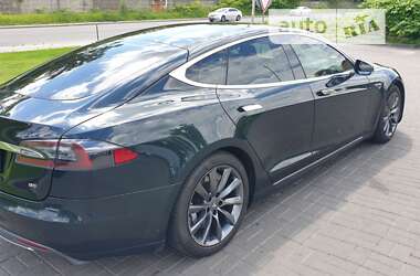 Лифтбек Tesla Model S 2013 в Киеве