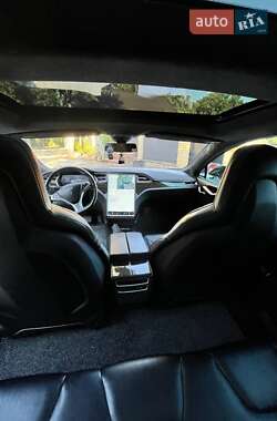 Лифтбек Tesla Model S 2016 в Сарнах фото 22 Лифтбек Tesla Model S 2016 в Сарнах