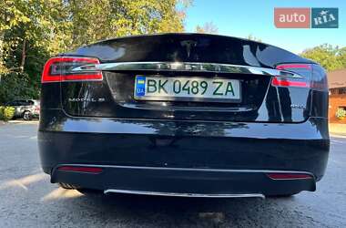 Лифтбек Tesla Model S 2016 в Сарнах фото 40 Лифтбек Tesla Model S 2016 в Сарнах