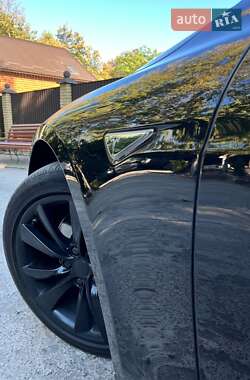 Лифтбек Tesla Model S 2016 в Сарнах фото 48 Лифтбек Tesla Model S 2016 в Сарнах