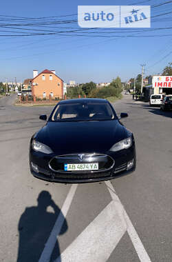 Ліфтбек Tesla Model S 2013 в Вінниці