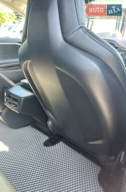 Лифтбек Tesla Model S 2013 в Стрые