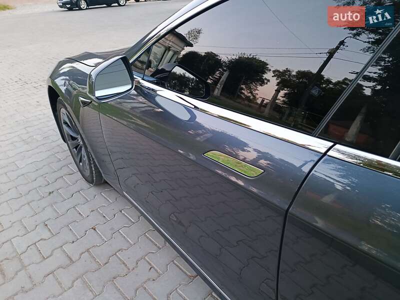 Ліфтбек Tesla Model S 2019 в Трускавці фото 10 Ліфтбек Tesla Model S 2019 в Трускавці