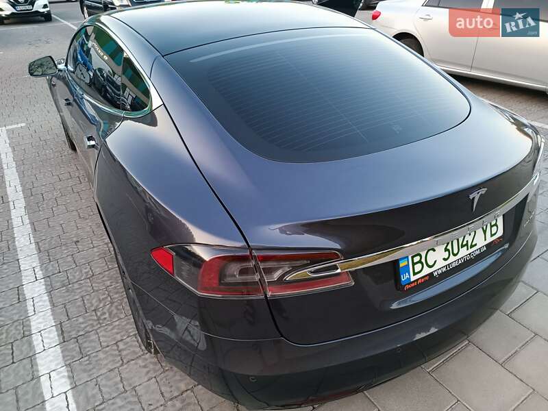 Ліфтбек Tesla Model S 2019 в Трускавці фото 3 Ліфтбек Tesla Model S 2019 в Трускавці