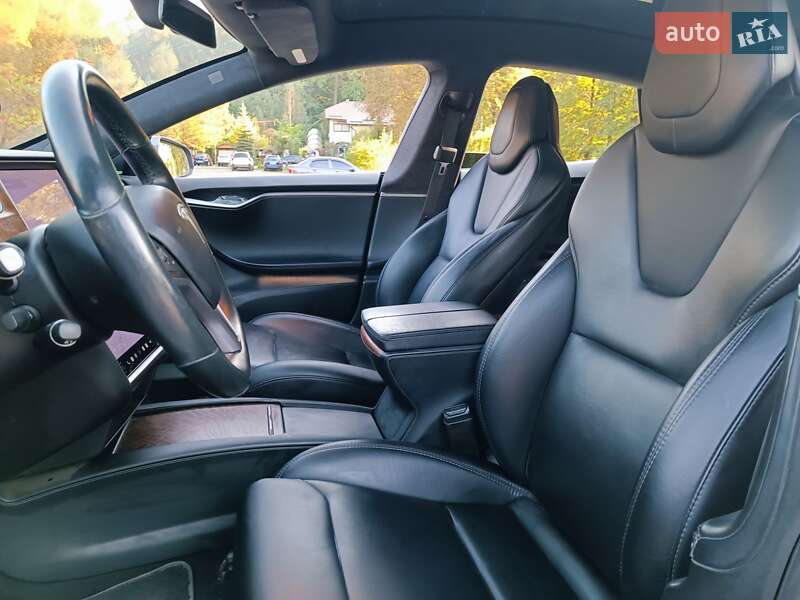 Ліфтбек Tesla Model S 2019 в Трускавці фото 15 Ліфтбек Tesla Model S 2019 в Трускавці
