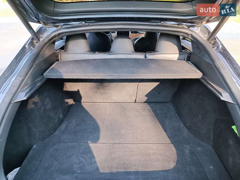 Ліфтбек Tesla Model S 2019 в Трускавці фото 12 Ліфтбек Tesla Model S 2019 в Трускавці