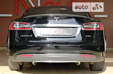 Ліфтбек Tesla Model S 2014 в Одесі