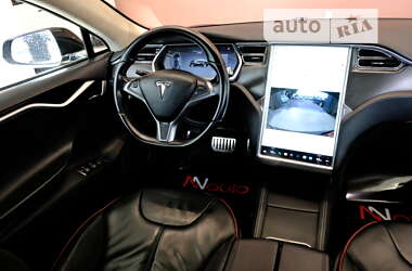 Ліфтбек Tesla Model S 2014 в Одесі