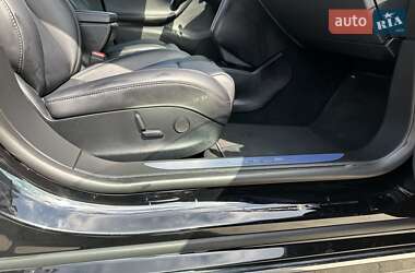 Лифтбек Tesla Model S 2018 в 