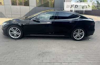 Лифтбек Tesla Model S 2014 в Ровно