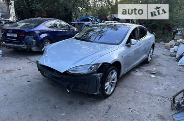 Ліфтбек Tesla Model S 2014 в Запоріжжі