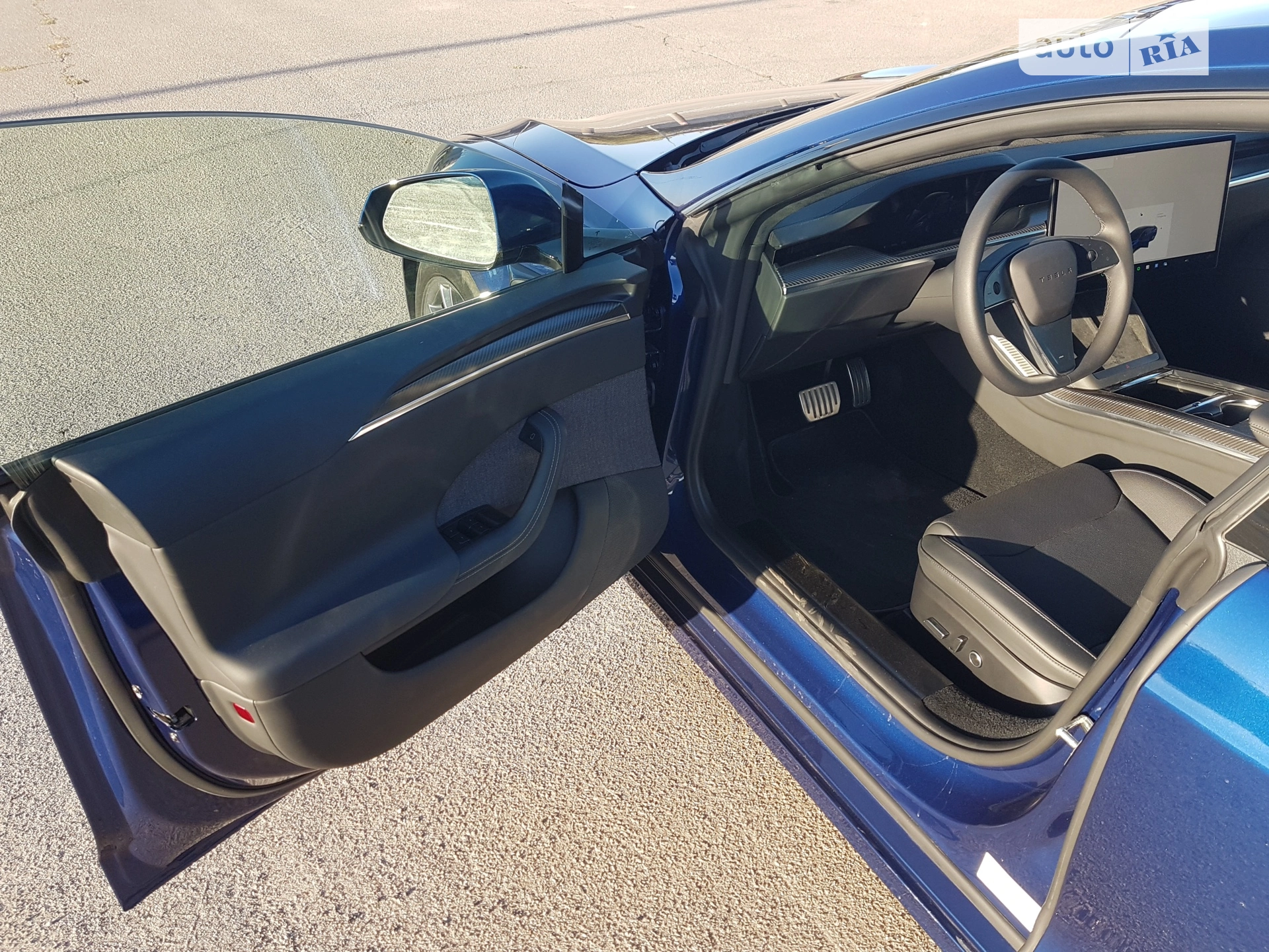 2022 Tesla Model S - мініатюра 17