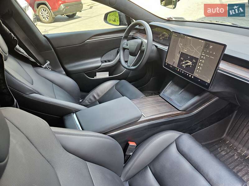 Лифтбек Tesla Model S 2021 в Киеве