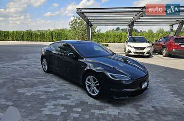 Лифтбек Tesla Model S 2021 в Киеве