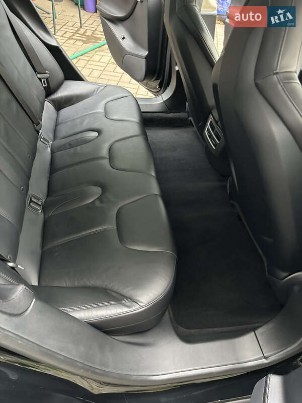Лифтбек Tesla Model S 2013 в Красилове фото 35 Лифтбек Tesla Model S 2013 в Красилове