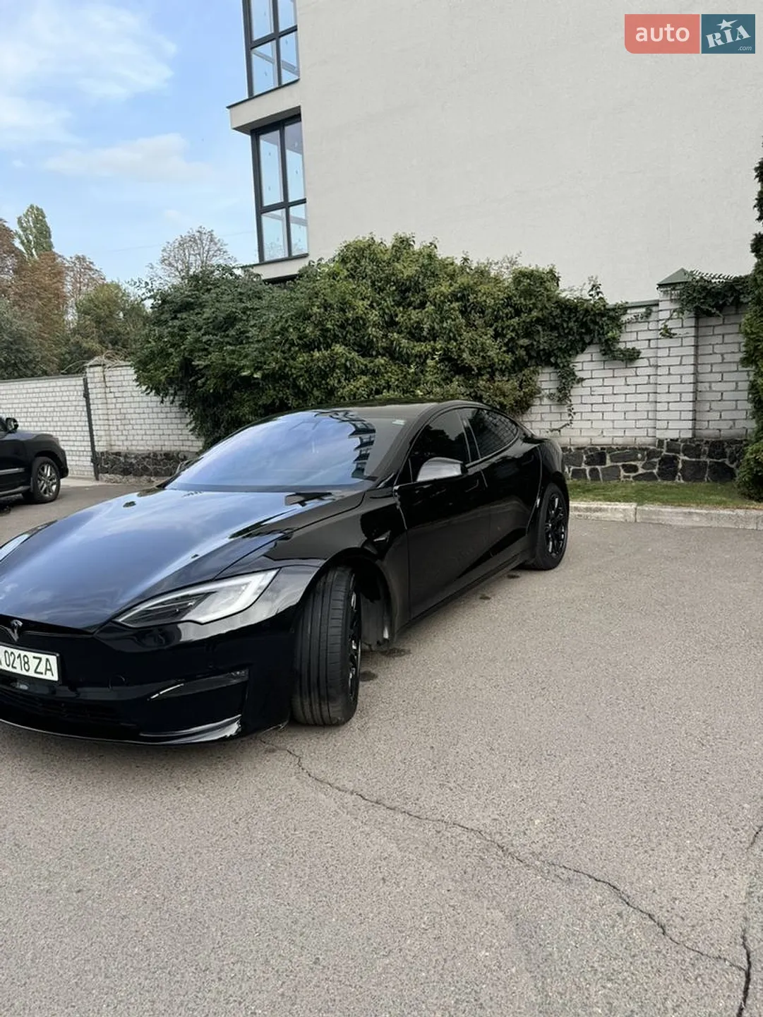 2022 Tesla Model S - фото 1
