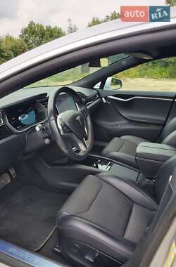 Ліфтбек Tesla Model S 2018 в 