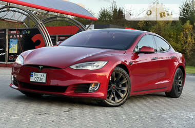 Лифтбек Tesla Model S 2020 в Тернополе